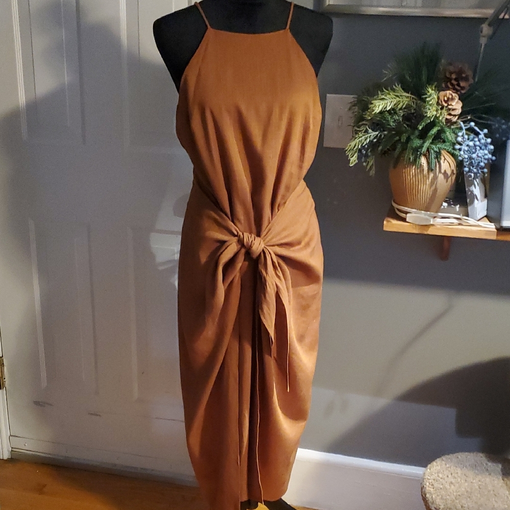 Bobbles & Lace Elegant Strapless Rust Color Dress